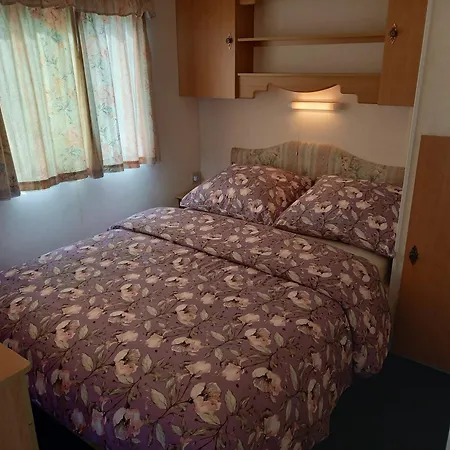 Holiday home Nad Mamrami Kal